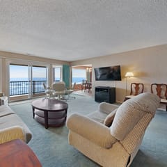 Lovely oceanfront condo with sweeping water views and balcony