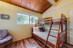 Family Friendly Home with Hot Tub Ocean View and Entertainment Near Beach