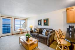 Waterfront condo with furnished balcony ocean views and great location - Image 2