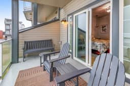 Oceanfront townhome with amazing views decks beach access and updated kitchen