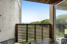 Modern Condo on the Beach with Spectacular Views - Image 2
