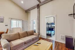 Dog Friendly Oceanside Escape with Easy Beach Access and Peaceful Surroundings