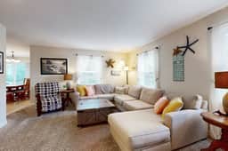 Charming home near coast with firepit deck front porch