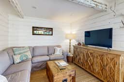 Classic Beach House with Firepit Full Kitchen Fenced Yard Dogs Welcome - Image 5
