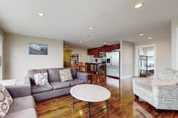 Newly Remodeled Condo with Marvelous Ocean Views Nearby Beach Access Dogs OK - Image 5