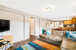 Dog friendly home across street from beach with rooftop deck and views - Image 5