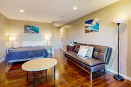 Dog Friendly Studio with Private Balcony Miles of Beach just Steps Away