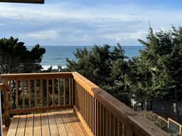Cottage with wraparound deck and ocean views close to beach and town dog friendly - Image 3