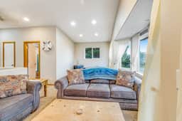 Dog friendly Home with Deck and Enclosed Yard Near Beach Access