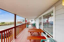 Dog Friendly Waterfront Condo with Ocean Views and Nearby Beach Access - Image 2