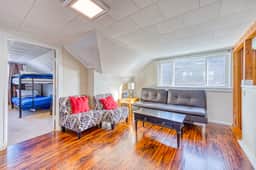 Dog Friendly Triplex 3 private apartments Easy Walk to the Beach and Town