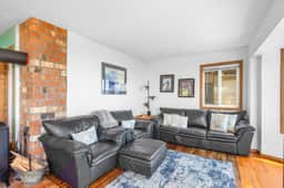 Spacious dog friendly home with ocean views sauna wood stove and WIFI - Image 5