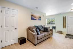 Wonderful duplex with central AC 2 washer dryers 1 minute walk to beach