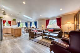 Newly built dog friendly house near the beach with private grill and patio