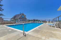 Two Story Olivia Beach Home with Free WiFi Dog Friendly and Close to the Beach