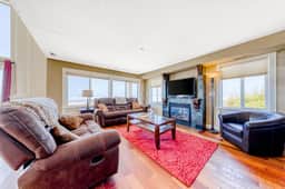 Oceanfront Home with Private Hot Tub and Amazing Beach Views Dogs Welcome