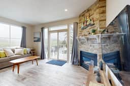 Lakefront townhome with electric grill firepit ping pong table and shared dock