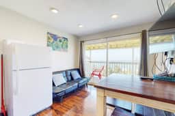 Lovely Oceanview Condo Close to the Beach Dogs Welcome