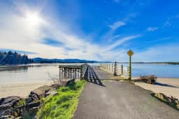 Lovely Coastal Condo with Ocean Views Walk to Beach Dogs OK