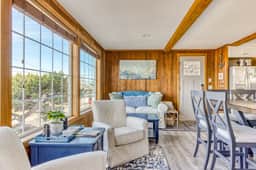 Ocean view home 1 block from the beach with hot tub deck and fireplace - Image 4