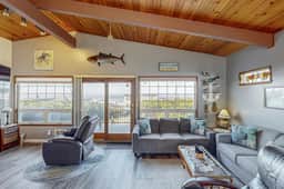 Ocean and Lake View Home with Private Hot Tub 1 2 Block to Beach Dogs OK