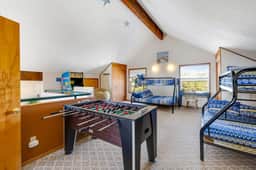 Dog Friendly House with Ocean Views Hot Tub Arcade Machine and Easy Beach Access