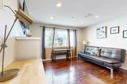 Dog Friendly Condo with Stunning Ocean Views and Easy Beach Access - Image 5