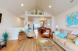 Ocean view townhouse 100 ft to beach with fireplace Ping Pong and private garage