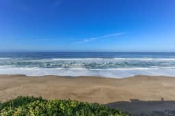Charming Oceanfront Two Story Home Private Hot Tub Deck Gas Grill and Views