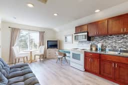 Great for Big Groups Three Dog Friendly Condos Lovely Views Walk to Beach