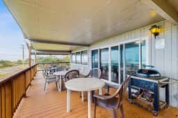 Dog Friendly Oceanfront House with Ocean Views Walk to Beach