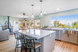Dog friendly oceanview home one block to beach
