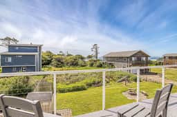 Elegant home with sauna private hot tub and ocean views accessible by elevator