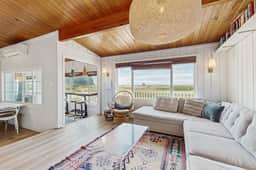 Waterfront house with ocean views and gorgeous sunsets dog friendly
