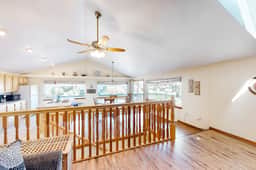 Family Friendly Coastal Home with Free WiFi Washer Dryer and Easy Beach Access