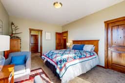 Comfortable home with ocean views with private hot tub deck fireplace WiFi