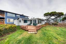 Dog Friendly Oceanfront Home with Easy Beach Access, Large Deck & Walk to Park - Image 4