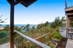 Exquisite Home with Top of the World Views Free WiFi Washer Dryer - Image 2