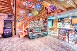 Incredibly Unique Bar Inspired Home with Private Hot Tub and near the Beach Dogs OK - Image 3
