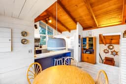 Lakefront house with private dock firepit and sunset views - Image 5