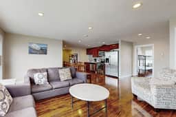 Newly Remodeled Condo with Marvelous Ocean Views Nearby Beach Access Dogs OK - Image 5