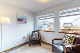 Ocean view home with prime walkable location near beach and town 2 dogs OK - Image 4