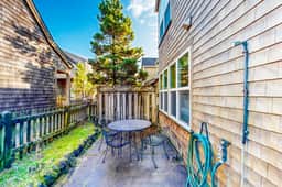Coastal home walking distance to the beach with outdoor shower and fireplace - Image 2