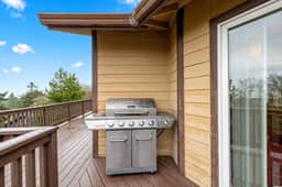 Three story ocean view home with balconies grill and open layout dog friendly - Image 4