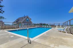 Two Story Olivia Beach Home with Free WiFi Dog Friendly and Close to the Beach - Image 3