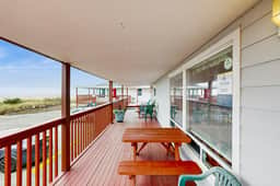 Dog Friendly Waterfront Condo with Ocean Views and Nearby Beach Access - Image 2