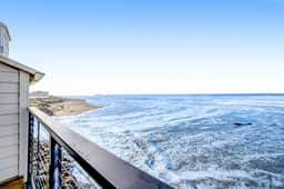 Waterfront condo with furnished balcony ocean views and great location - Image 3