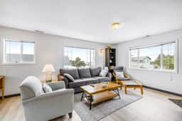 Inviting Haven with Large Yard WiFi and Partial Ocean View Steps to Beach - Image 4
