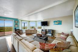 Oceanfront Home with Incredible Views Patio Deck and WiFi Steps to the Beach - Image 5