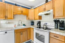 Dog Friendly Home with Private Hot Tub and Game Room Near the Beach and Nedonna Lake - Image 5